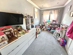 Photo 32- click for photo gallery